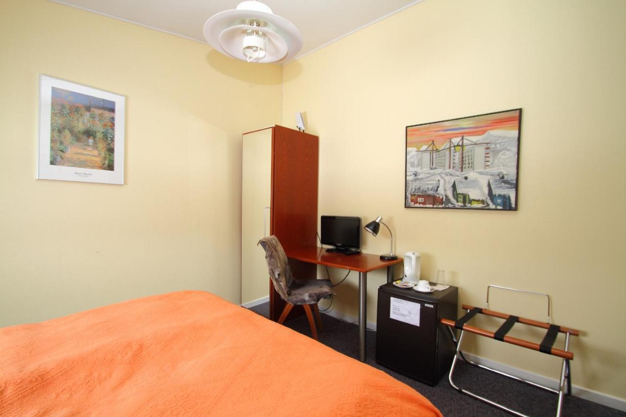 Igdlo Guesthouse Narsaq Bagian luar foto