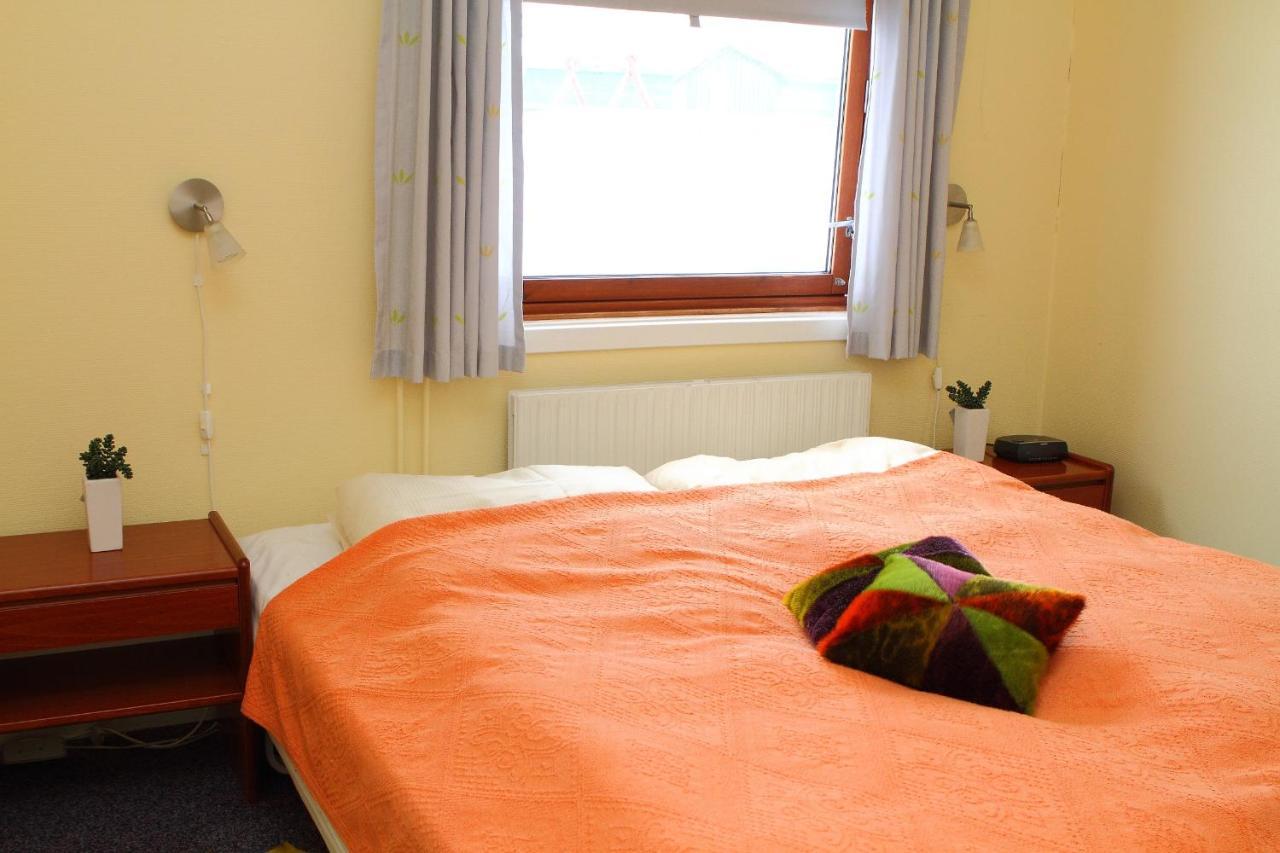 Igdlo Guesthouse Narsaq Bagian luar foto